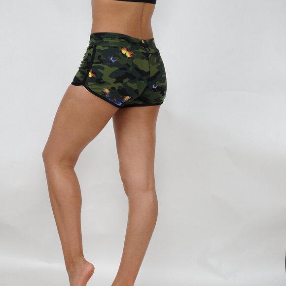 Casual Shorts Elastic Waist Band - Picture 2 of 5